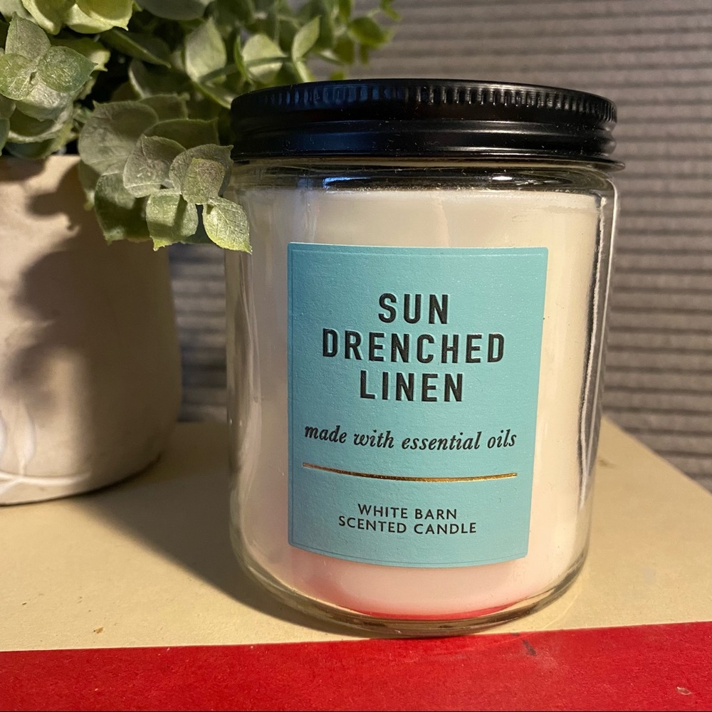 🍀5/$45🍀 BBW Sun Drenched Linen Single Wick (1)